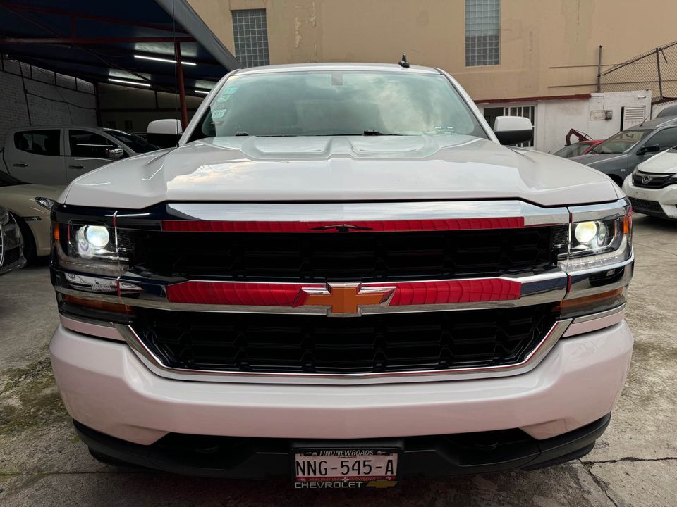 Chevrolet Silverado 2500 2017 At
